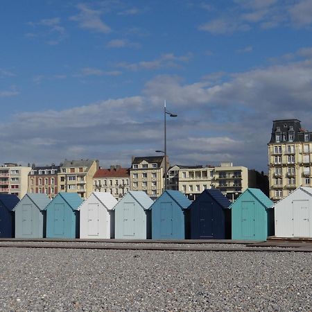 Appartement Lumineux Au Centre De Dieppe, Calme Et Confortable المظهر الخارجي الصورة